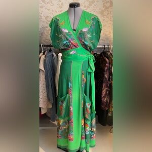 COLCCI Brazil Maxi Wrap Dress  Tropical Fish Print –
Size M/L